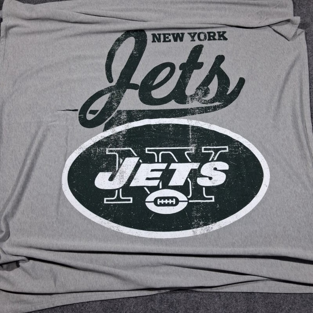 New York Jets NFL Fleece Throw Blanket, 47" x 63"